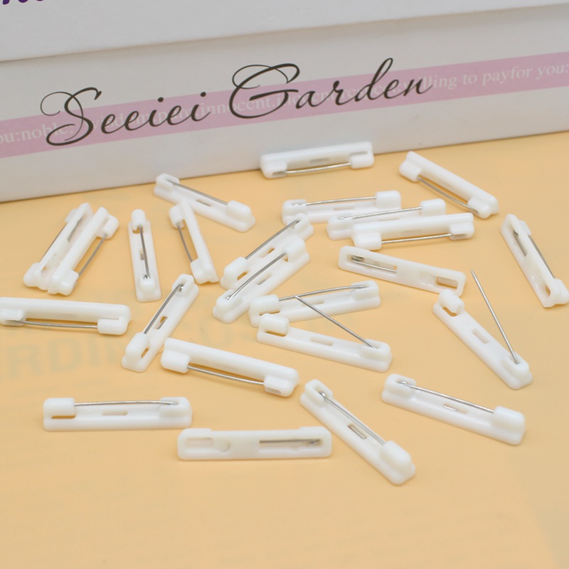 Embroidery Eyebrow - เข็มกลัดพลาสติกแบบมีกาวในตัว สีขาวดำ ขนาด 2.1 ซม. 3.1