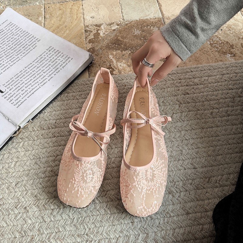รองเท้าบัลเล่ต์แบบสวมสำหรับผู้ - Embroidery Yes บทวิจารณ์และราคา