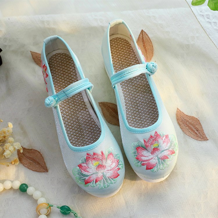 รองเท้าส้นเตารีดแบบแมรี่เจนปัก - Embroidery Yes บทวิจารณ์และราคา