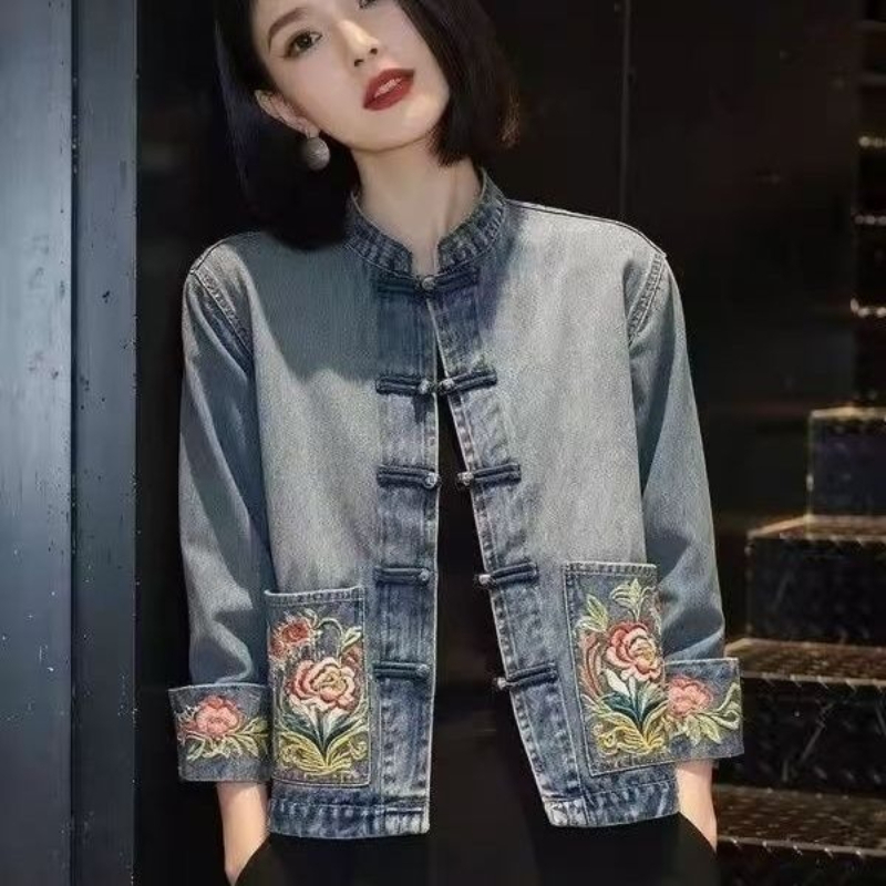 เสื้อแจ็คเก็ตยีนส์ปักลายสวยงาม - Embroidery Jacket Jeans บทวิจารณ์และราคา