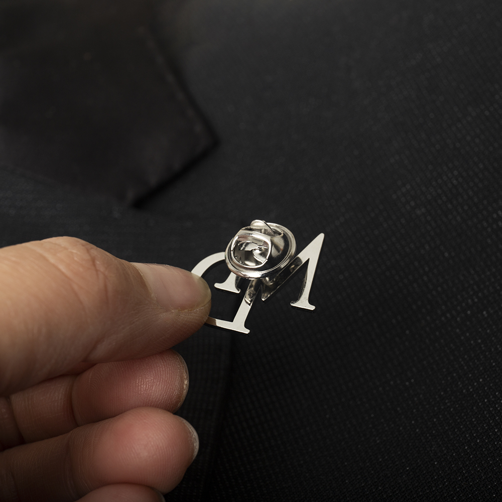 Tangula CUSTOM เริ่มต้นเข็มกลั - Embroidery Name บทวิจารณ์และราคา